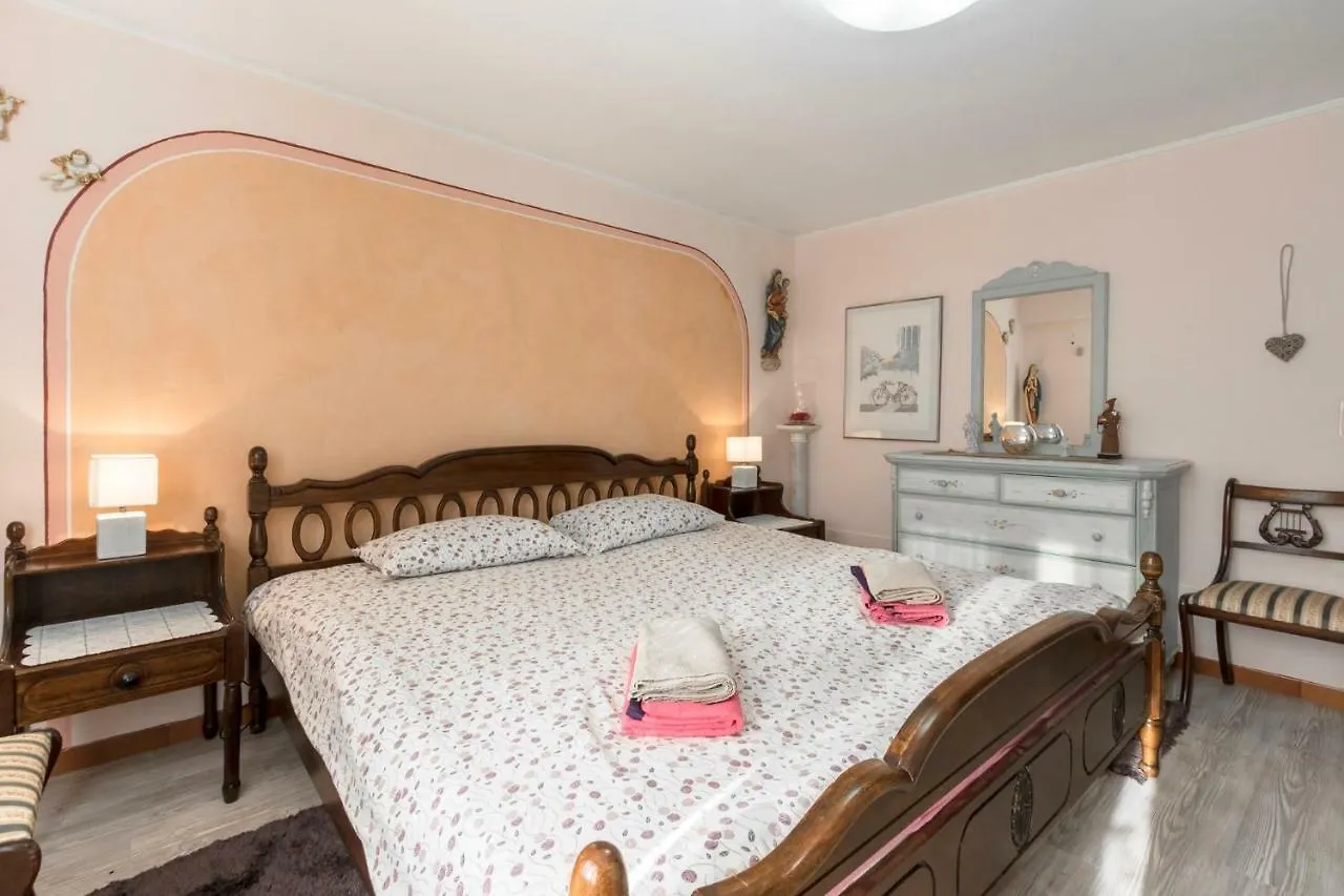 Apartments In San Zeno Di Montagna 36442 0*,